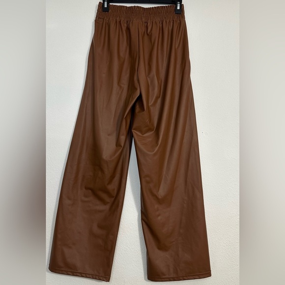 OFFLINE By AERIE | Real Luxe Faux Leather Wide Leg Pant With Pockets Size XS|TP - Picture 4 of 14